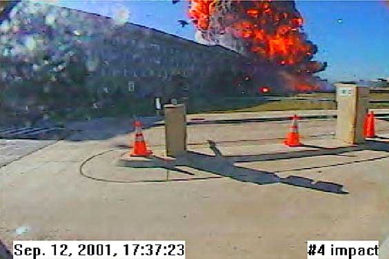 http://www.aneta.org/theories/Pentagon/photos/911-Pentagon-Crash18may06f.jpg